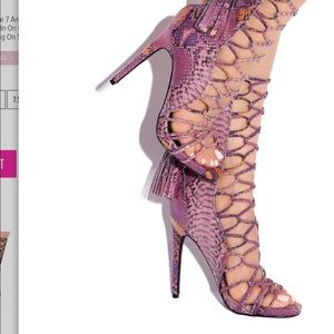 Notoriously Prim - Purple Snake